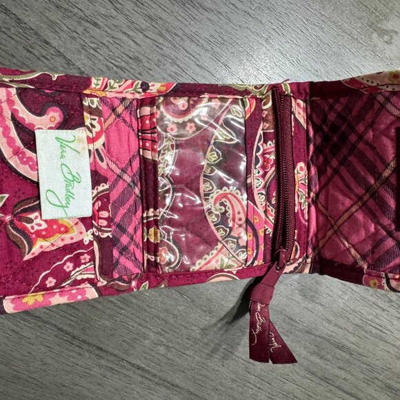 Vera Bradley Tri-Fold Wallet – Piccadilly Plum Pattern - Picture 4 of 4